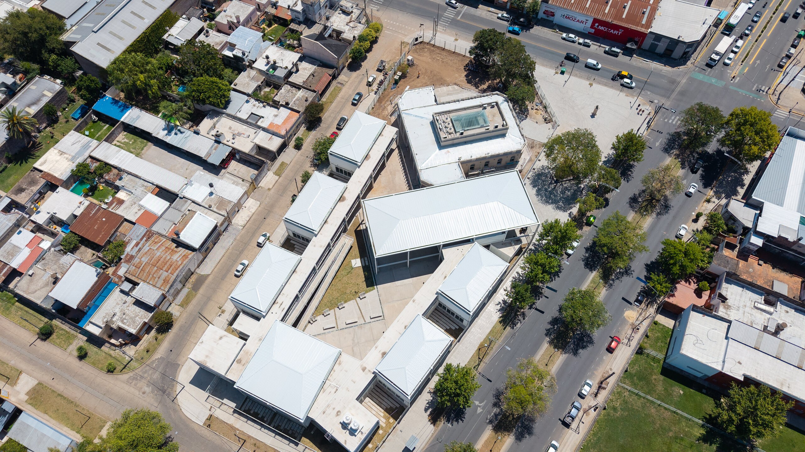 Escuela Técnica N.º 392